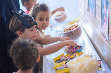 5 benefícios de servir café da manhã ou brunch numa festa infantil